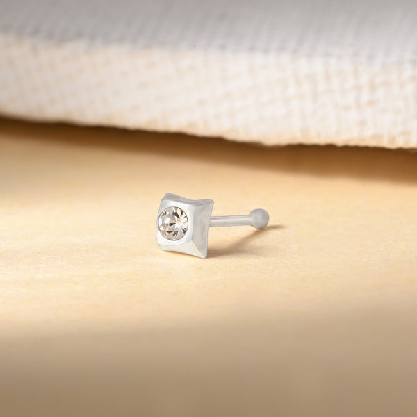 Square Dot Nose Pin